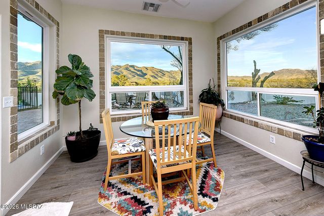 9771 E Vista Montanas, Tucson, AZ 85749