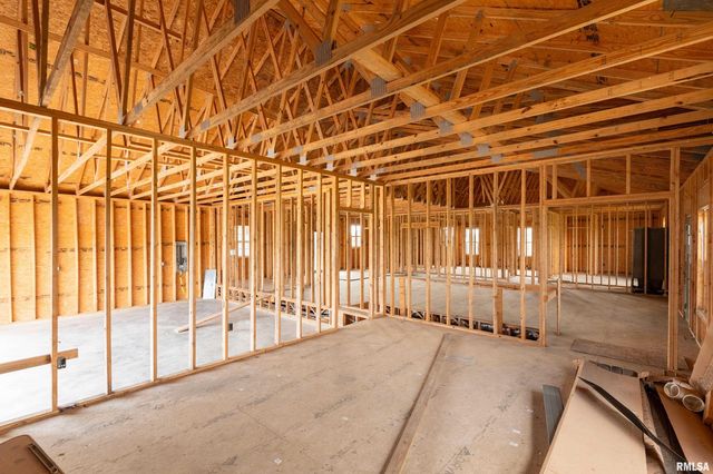 9975 Route 37 Route, Goreville, IL 62939