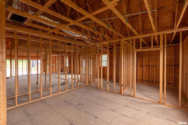 9975 Route 37 Route, Goreville, IL 62939