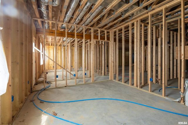 9975 Route 37 Route, Goreville, IL 62939