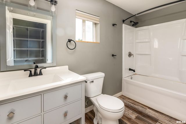 9975 Route 37 Route, Goreville, IL 62939