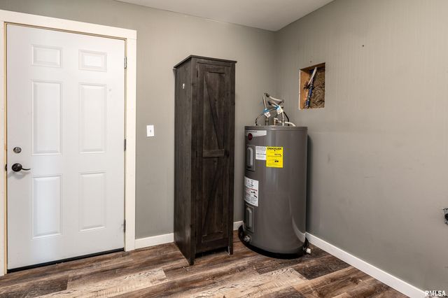 9975 Route 37 Route, Goreville, IL 62939