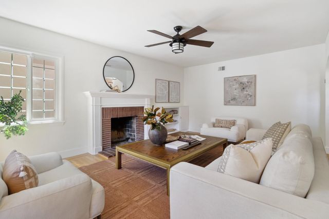 2750 Marty Way, Sacramento, CA 95818