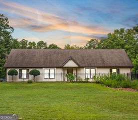 9285 Cedar Ridge Drive NW B, Covington, GA 30014