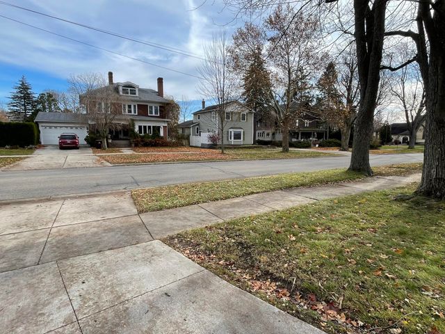 623 N State Street, Alma, MI 48801