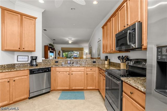9517 Avellino WAY 2221, Naples, FL 34113