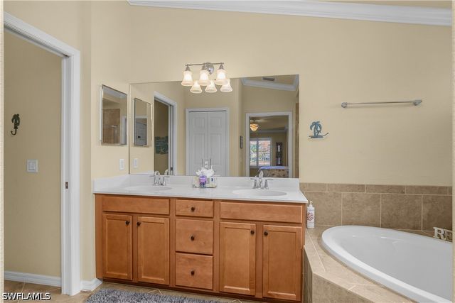9517 Avellino WAY 2221, Naples, FL 34113