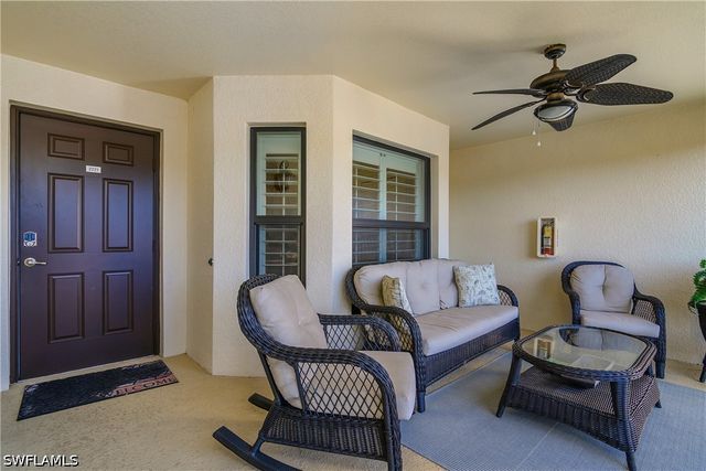 9517 Avellino WAY 2221, Naples, FL 34113