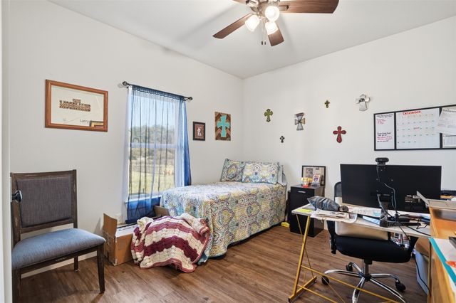 2225 J E Woody Road, Springtown, TX 76082