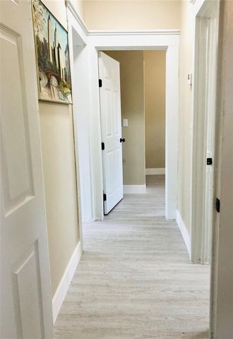 908 VINE AVENUE, Clearwater, FL 33755