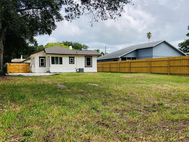 908 VINE AVENUE, Clearwater, FL 33755