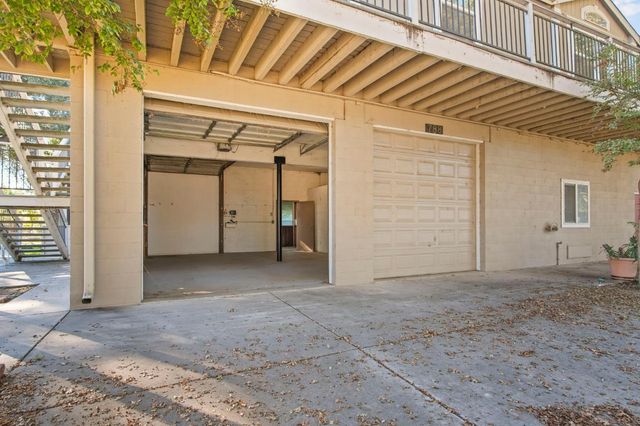 788 E Willow Ave, Manteca, CA 95337