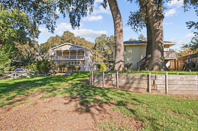 788 E Willow Ave, Manteca, CA 95337