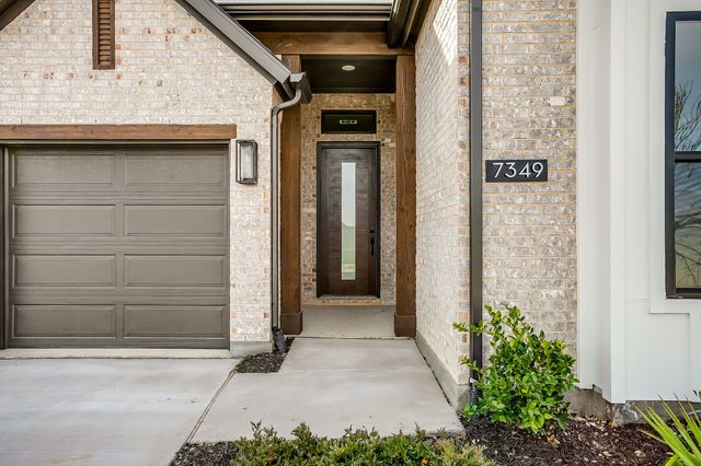 7349 Saker Street, Fort Worth, TX 76179