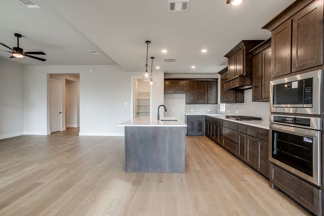 7349 Saker Street, Fort Worth, TX 76179