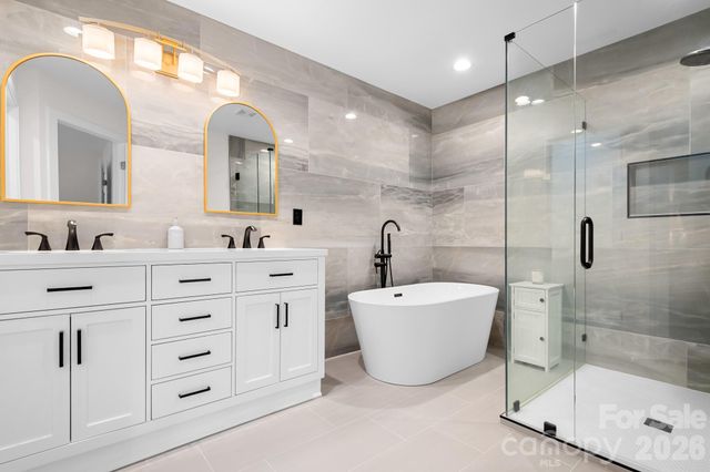 14566 Greenpoint Lane, Huntersville, NC 28078