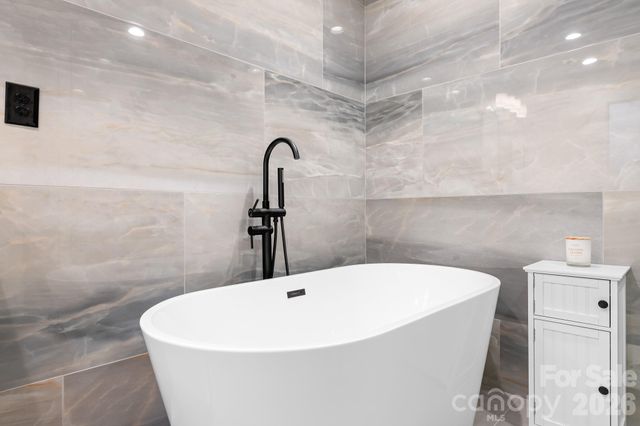 14566 Greenpoint Lane, Huntersville, NC 28078