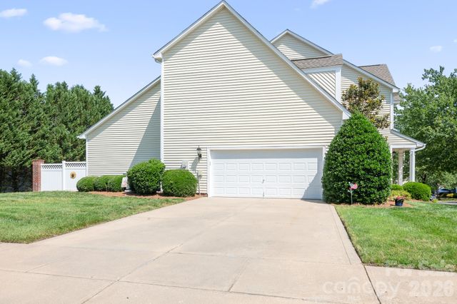 14566 Greenpoint Lane, Huntersville, NC 28078