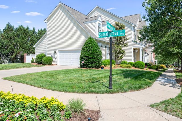 14566 Greenpoint Lane, Huntersville, NC 28078