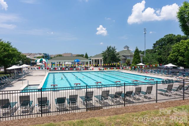 14566 Greenpoint Lane, Huntersville, NC 28078