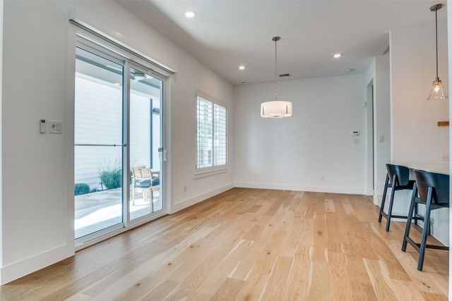 2216 Scenic Bluff Drive, Fort Worth, TX 76111