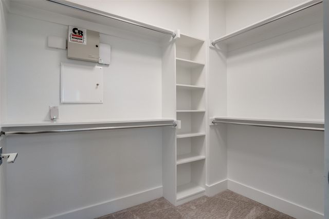 2216 Scenic Bluff Drive, Fort Worth, TX 76111