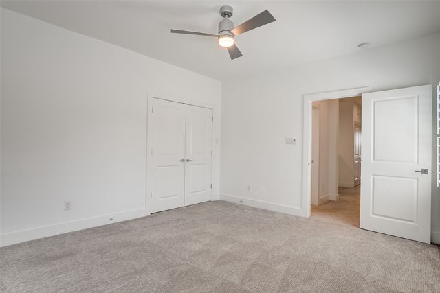 2216 Scenic Bluff Drive, Fort Worth, TX 76111