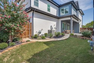 2216 Scenic Bluff Drive, Fort Worth, TX 76111