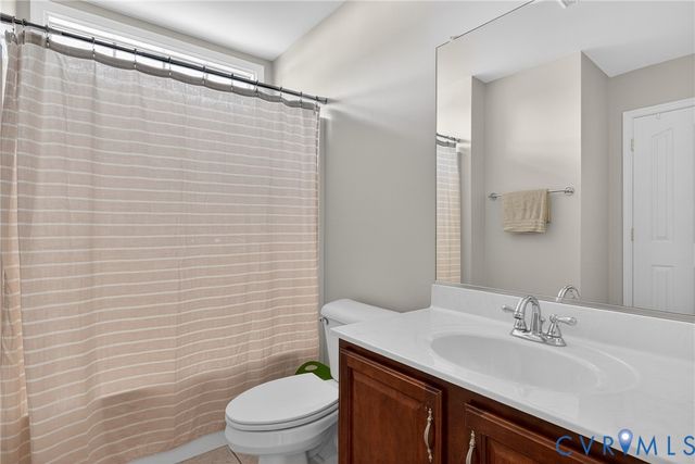 4616 Brookemere Dr, Glen Allen, VA 23060