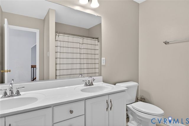 4616 Brookemere Dr, Glen Allen, VA 23060