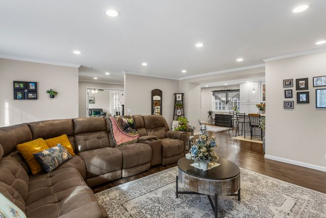 36 Allen Bend Drive, Decatur, IL 62521