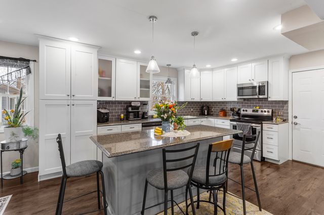 36 Allen Bend Drive, Decatur, IL 62521