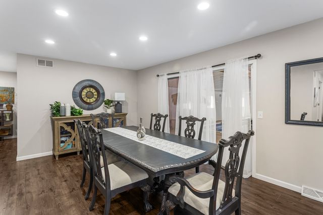 36 Allen Bend Drive, Decatur, IL 62521