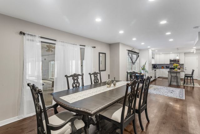 36 Allen Bend Drive, Decatur, IL 62521