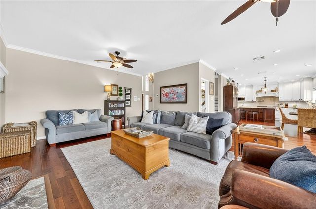5909 Oso Pkwy, Corpus Christi, TX 78414