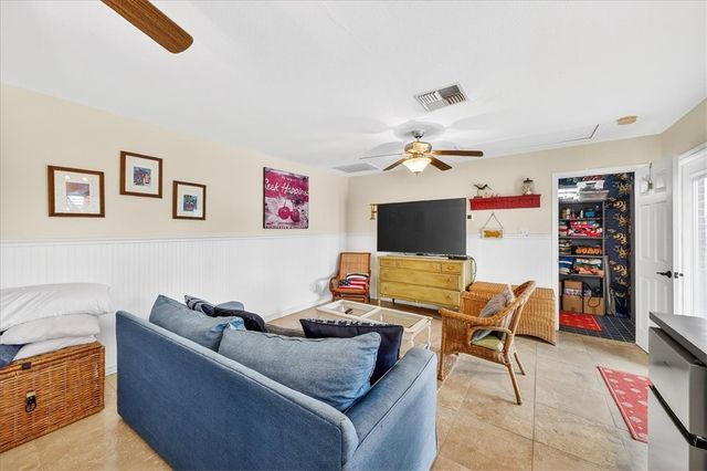 5909 Oso Pkwy, Corpus Christi, TX 78414