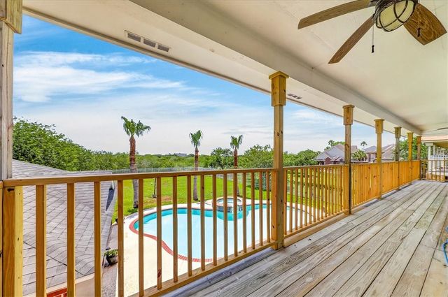 5909 Oso Pkwy, Corpus Christi, TX 78414