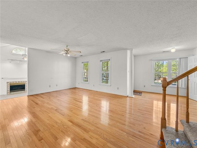 10713 Hamlin Way, Chester, VA 23831