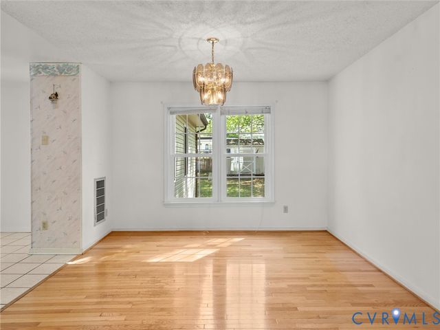 10713 Hamlin Way, Chester, VA 23831