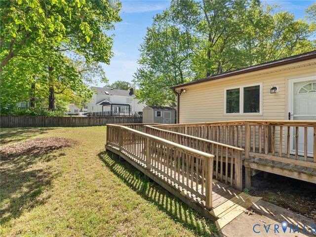 10713 Hamlin Way, Chester, VA 23831