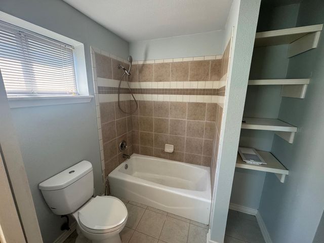 735 10th Street, San Leon, TX 77539