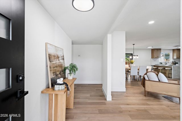 8102 E PALM Lane, Scottsdale, AZ 85257