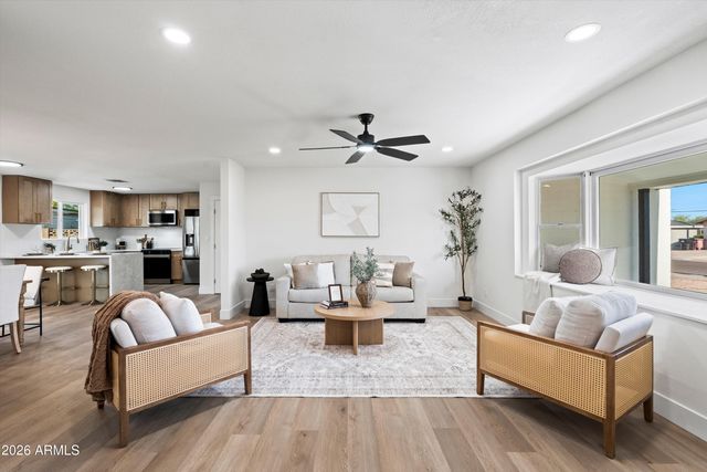 8102 E PALM Lane, Scottsdale, AZ 85257