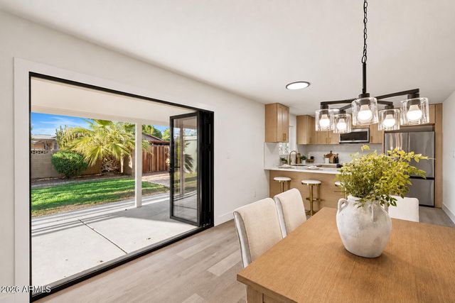 8102 E PALM Lane, Scottsdale, AZ 85257