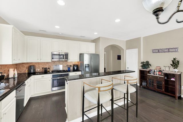 8120 Holliday Road, Lantana, TX 76226