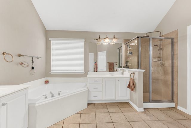 8120 Holliday Road, Lantana, TX 76226