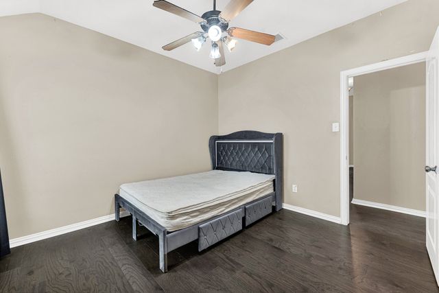 8120 Holliday Road, Lantana, TX 76226