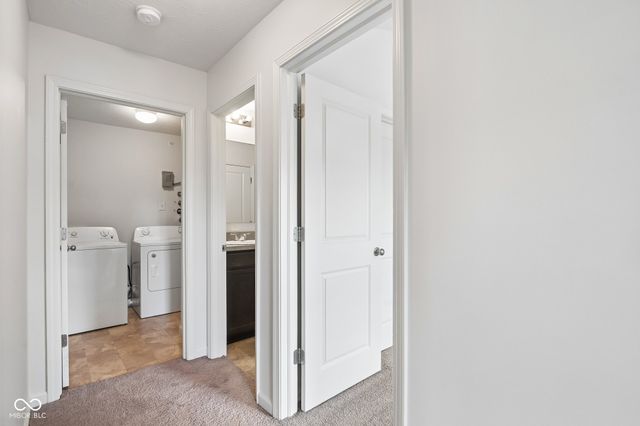 12035 Zircon Lane 600, Fishers, IN 46038