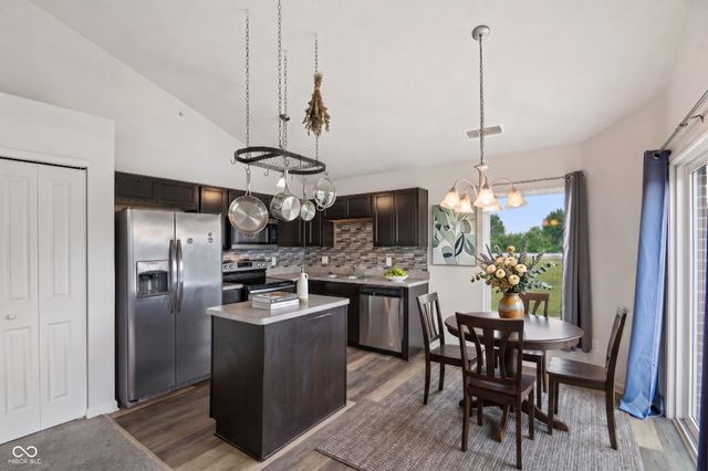 12035 Zircon Lane 600, Fishers, IN 46038