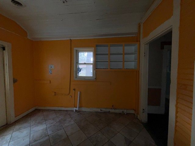 401 Cumberland St, E, Cowan, TN 37318